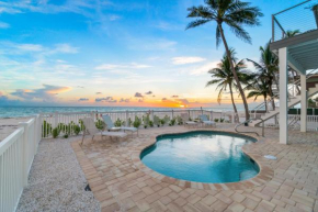 Just Renovated, Beachfront Pool Home, Panoramic Gulf Views